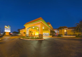 quality inn and suites conference center