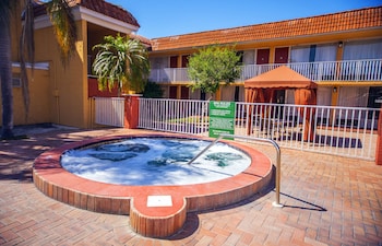 quality inn and suites conference center