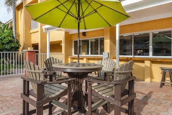 quality inn and suites conference center