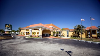 quality inn and suites conference center