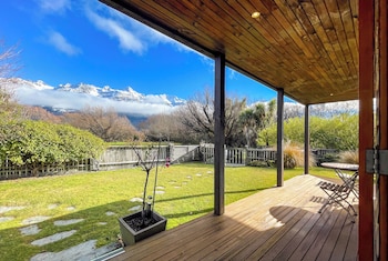 glenorchy lake house