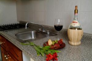 hotel and suites nader