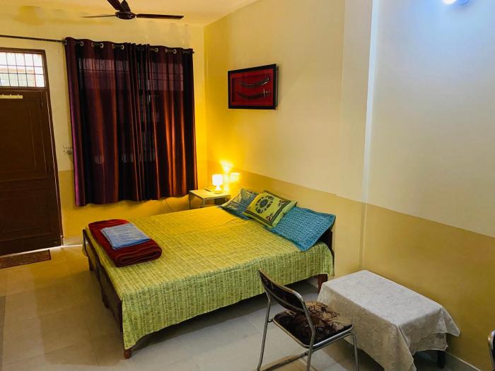 negi lodge chandigarh
