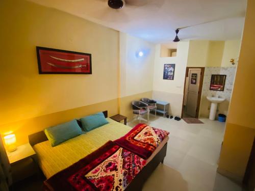 Negi Lodge Chandigarh,,3 star