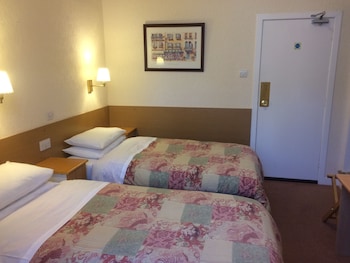 macdougall clansman hotel