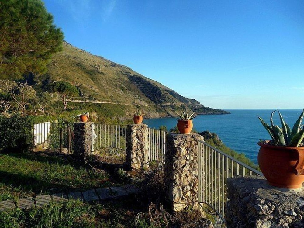 hotel club san diego