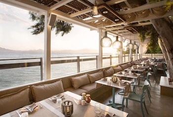 pefkaki boutique hotel loutraki