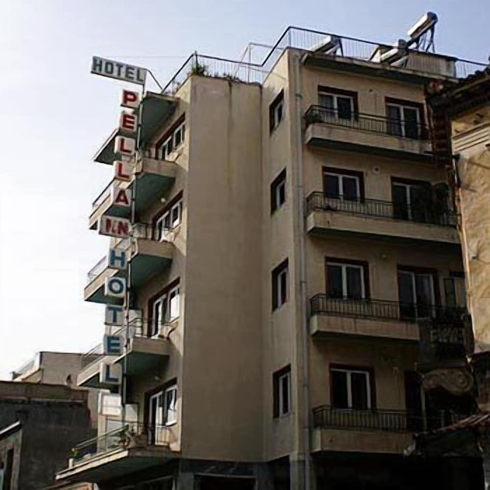 pella inn hostel