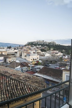 pella inn hostel