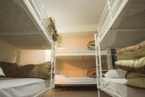 pella inn hostel