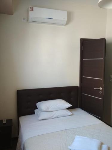 pella inn hostel