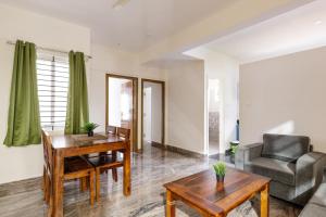Splendid Shubham Serviced Apartments,,3 star
