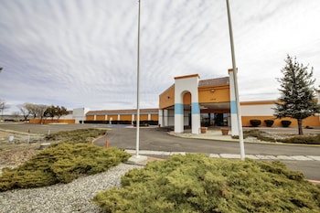 Howard Johnson By Wyndham Gallup,In A Rural Location,2 star