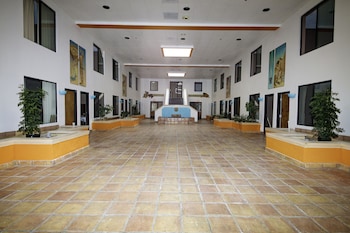Howard Johnson By Wyndham Gallup,In A Rural Location,2 star