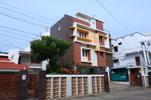 Ramana's Home Stay Apartment Hotel Kumbakonam,,2 star