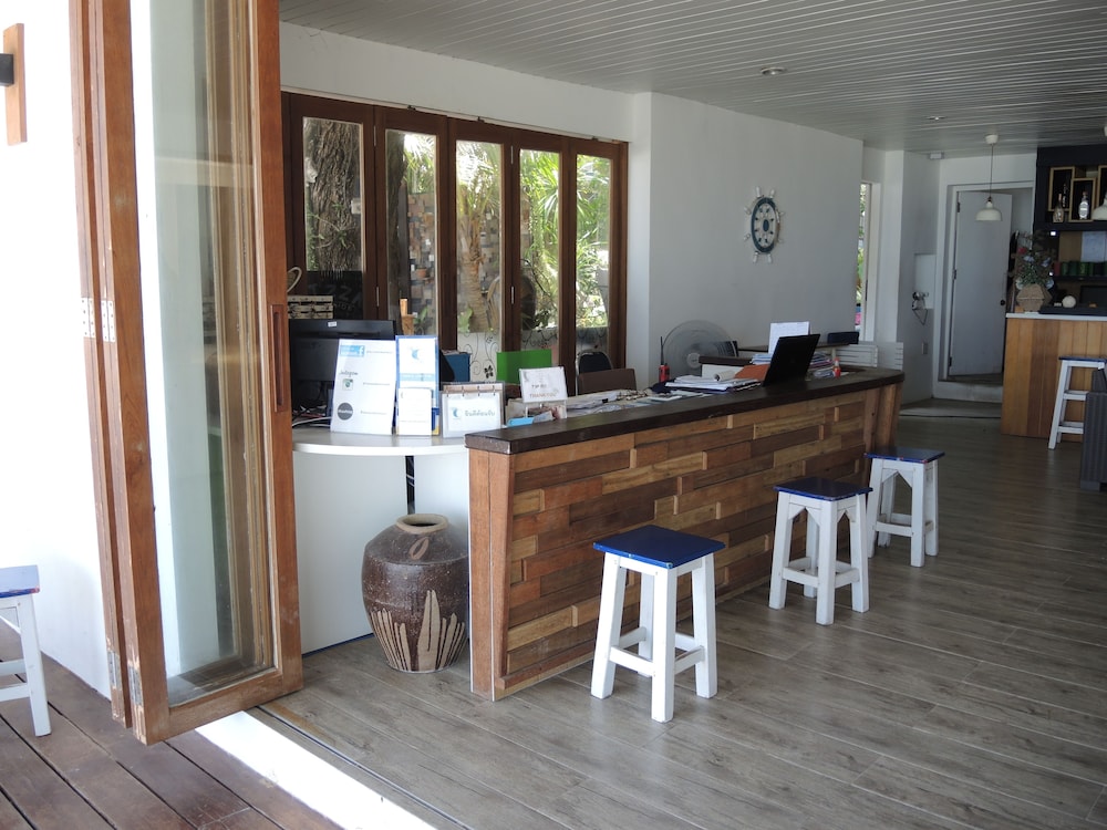 the c samet beach resort