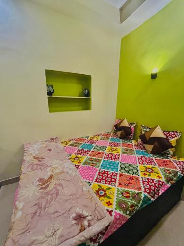 sun india guest house