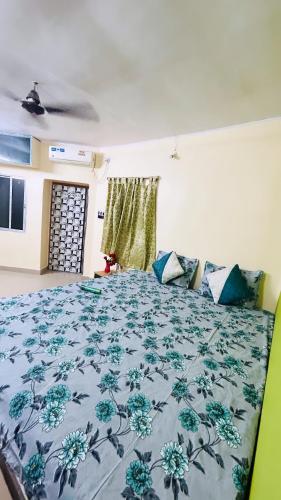 sun india guest house