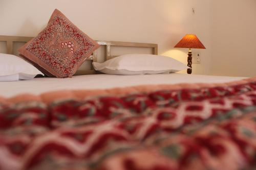 Doongri House,,3 star