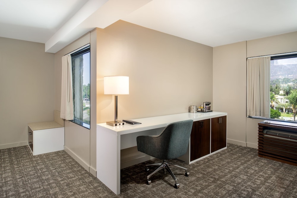 doubletree by hilton monrovia pasadena area