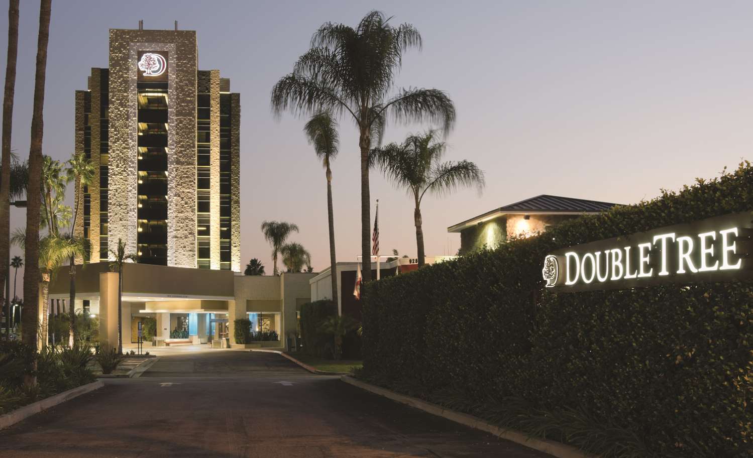 doubletree by hilton monrovia pasadena area