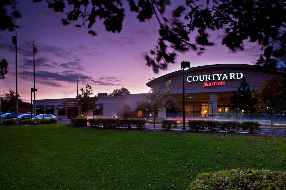 courtyard by marriott montvale