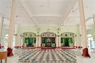 Shree Krishna Bhakti Ashram,,0 star