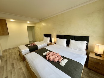 the hill guest house