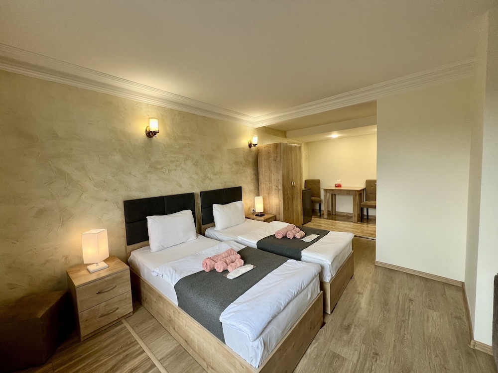 the hill guest house