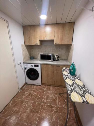 the hill guest house