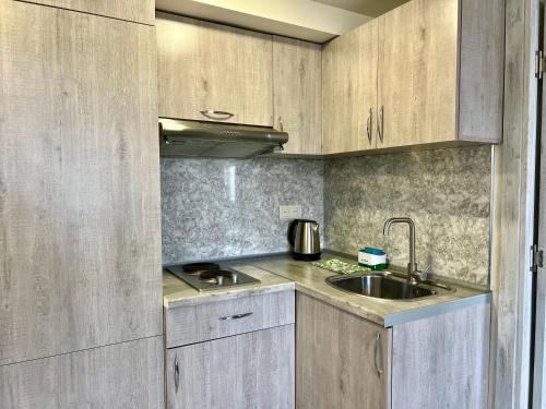 the hill guest house