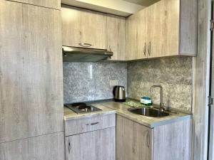 the hill guest house