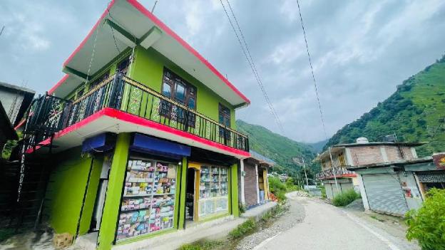 shabnam river view home stay
