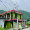 shabnam river view home stay