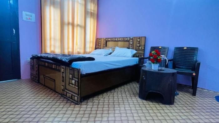 shabnam river view home stay