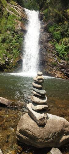 shabnam river view home stay