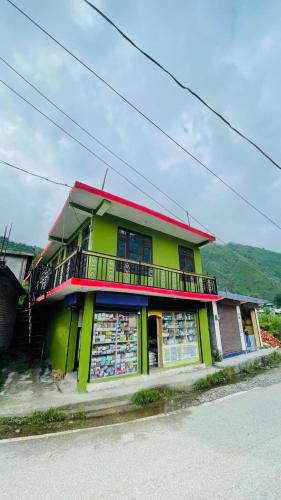 shabnam river view home stay