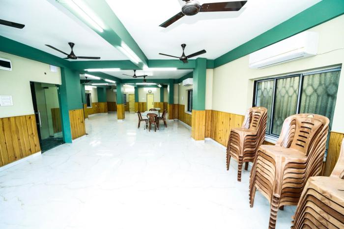 rishika ac banquet and guest house