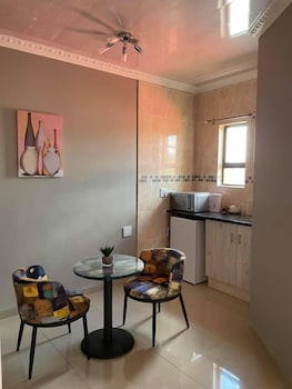 mohlakeng guest house