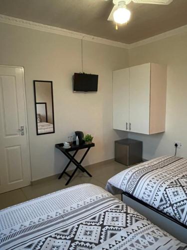 mohlakeng guest house