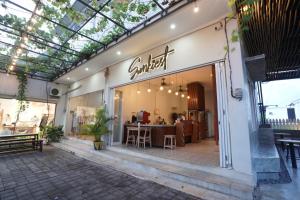 sunkiest house canggu