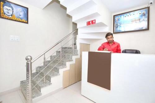 forever inn hotel near golden temple