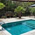 casa privativa com piscina na ferrugem