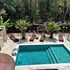 casa privativa com piscina na ferrugem