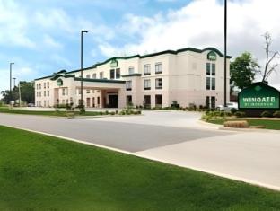 wingate by wyndham lafayette airport