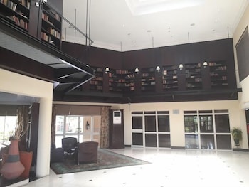 oakwood park hotel lekki