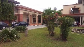 oakwood park hotel lekki