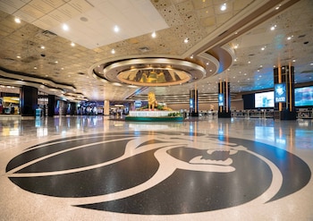 Mgm Grand Hotel & Casino,Downtown Las Vegas>>Clark County,4 star