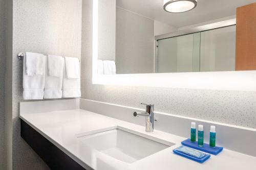holiday inn express hotel and suites lawton fort sill by ihg