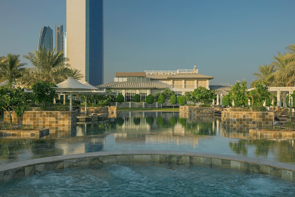 the st regis abu dhabi